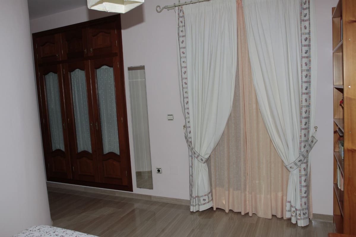 6 quarto Hotel para venda em Antequera com piscina garagem - 525 000 € (Ref: 7963494)