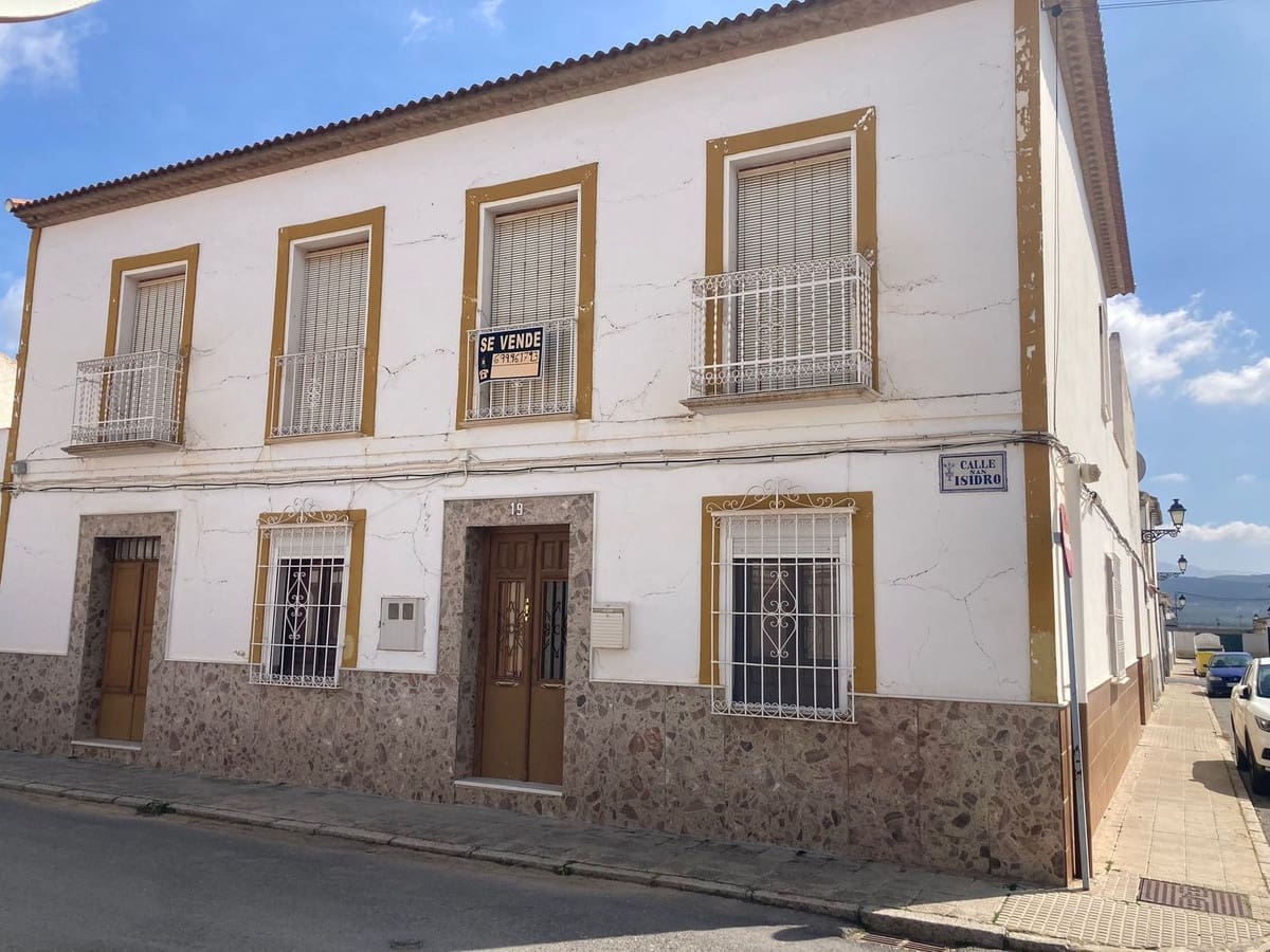 9 soveværelse Byhus til salg i Bobadilla med garage - € 140.000 (Ref: 7993729)