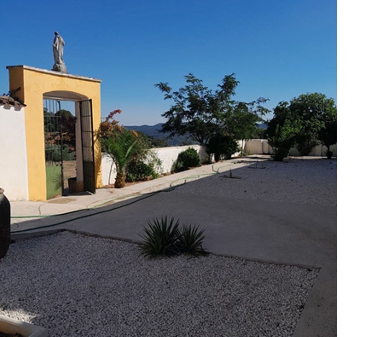 7 soverom Finca/Herregård til salgs i Espiel med garasje - € 890 000 (Ref: 8062022)