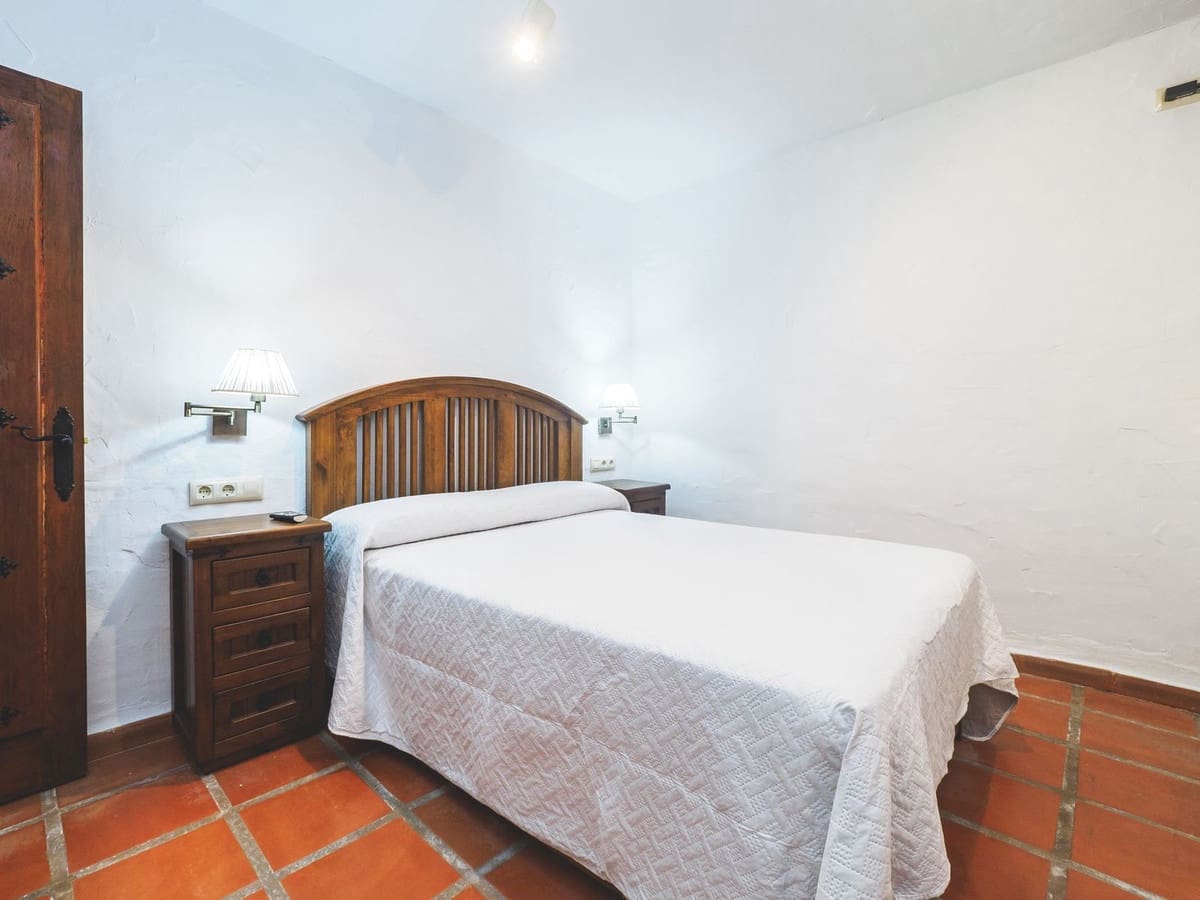 5 chambre Finca/Maison de Campagne à vendre à Alora avec piscine garage - 1 200 000 € (Ref: 8067074)