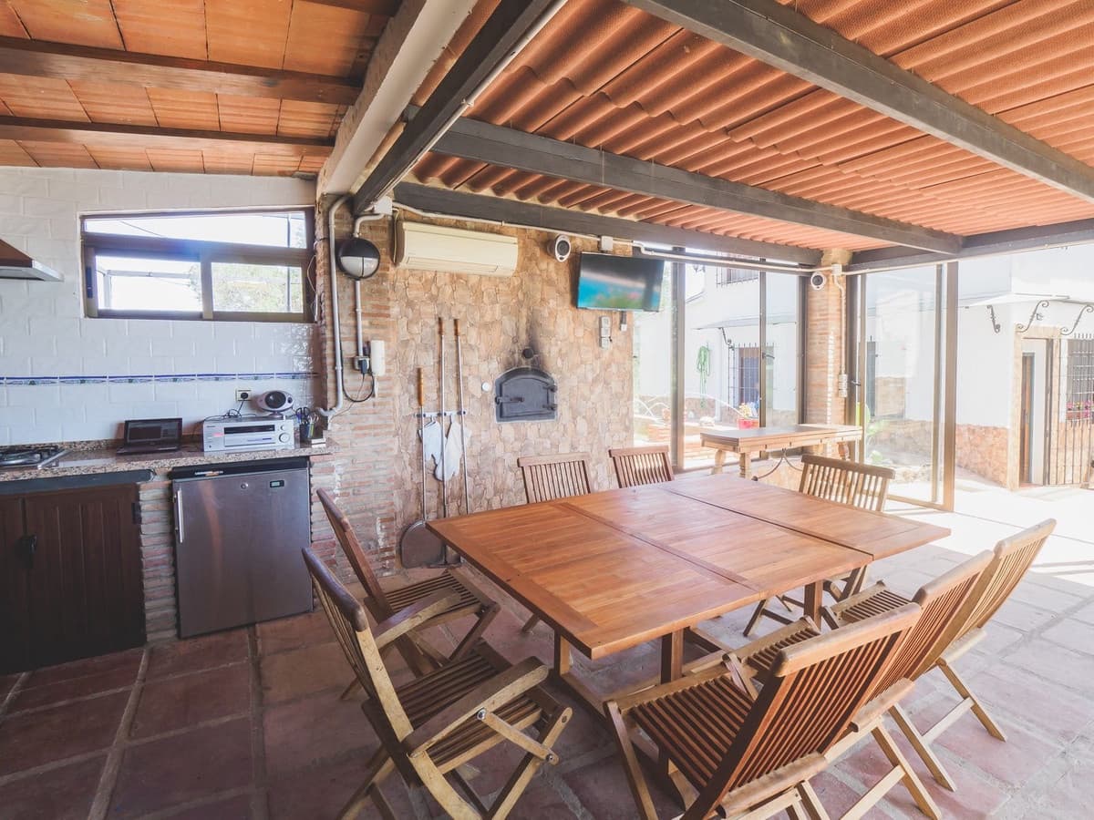 5 chambre Finca/Maison de Campagne à vendre à Alora avec piscine garage - 1 200 000 € (Ref: 8067074)