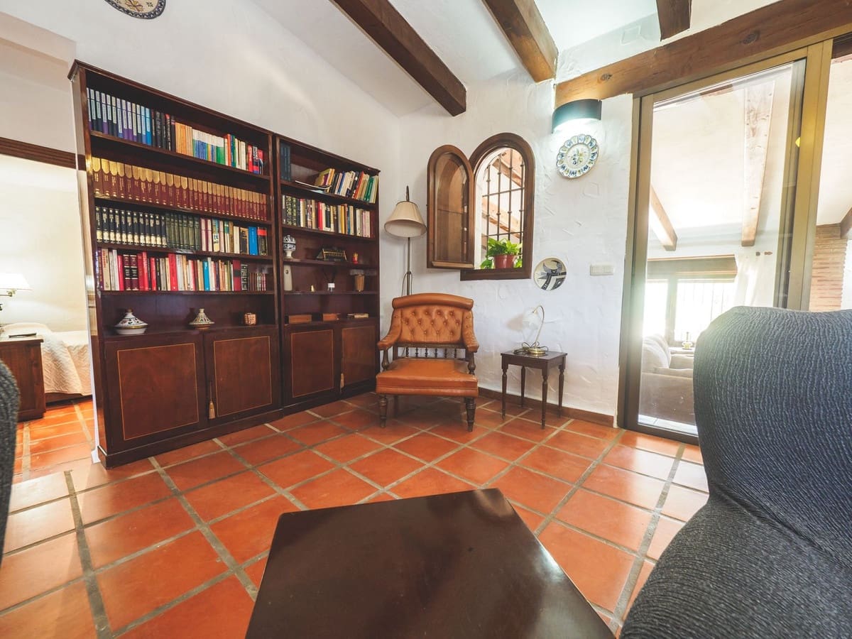 5 quarto Comercial para venda em Alora com piscina garagem - 1 200 000 € (Ref: 8067075)