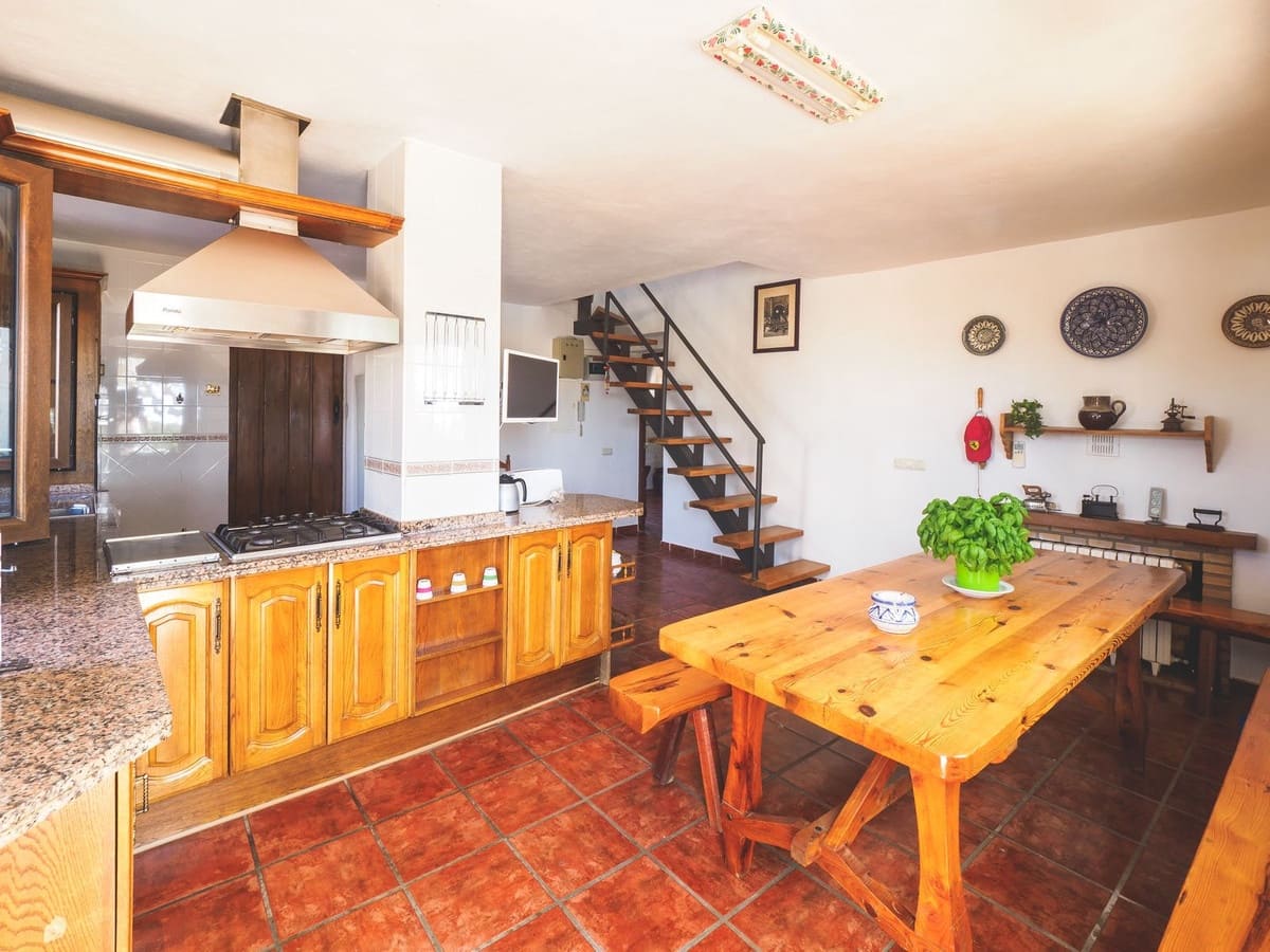 5 quarto Comercial para venda em Alora com piscina garagem - 1 200 000 € (Ref: 8067075)