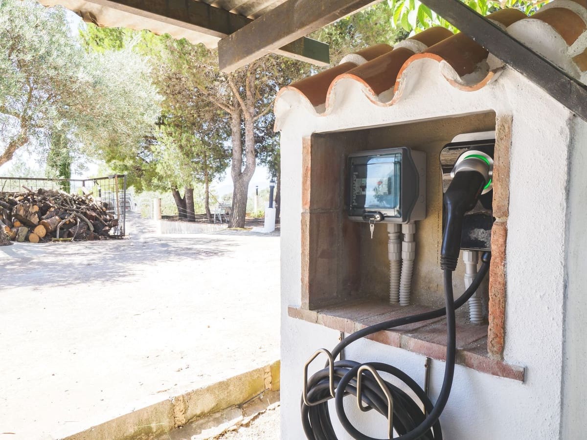 5 quarto Comercial para venda em Alora com piscina garagem - 1 200 000 € (Ref: 8067075)