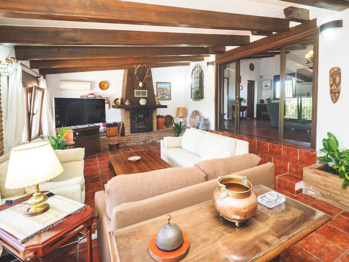 5 quarto Comercial para venda em Alora com piscina garagem - 1 200 000 € (Ref: 8067075)