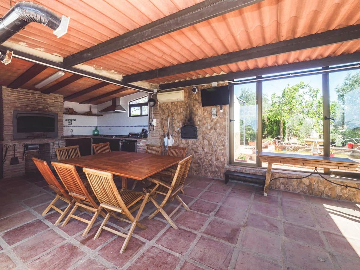 5 quarto Comercial para venda em Alora com piscina garagem - 1 200 000 € (Ref: 8067075)