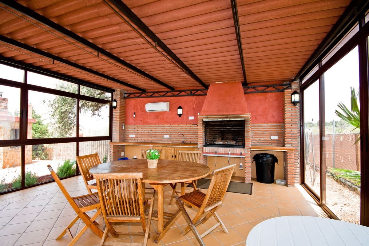 5 quarto Comercial para venda em Alora com piscina garagem - 1 200 000 € (Ref: 8067075)