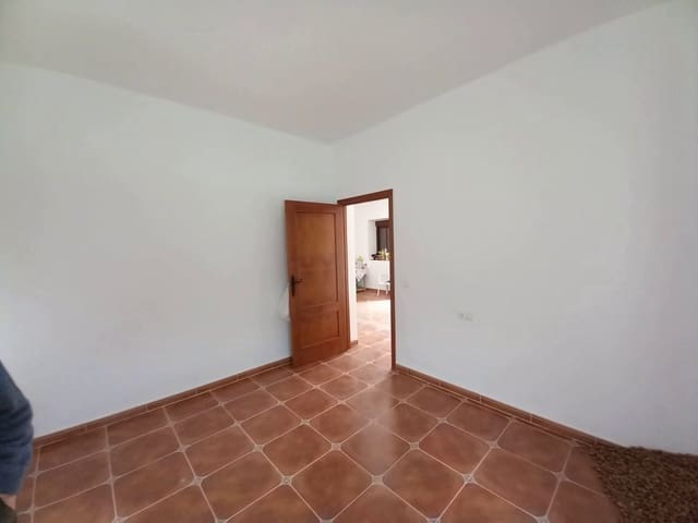 7 sypialnia Finka/Dom wiejski na sprzedaż w Villanueva de la Concepcion z garażem - 650 000 € (Ref: 8083081)