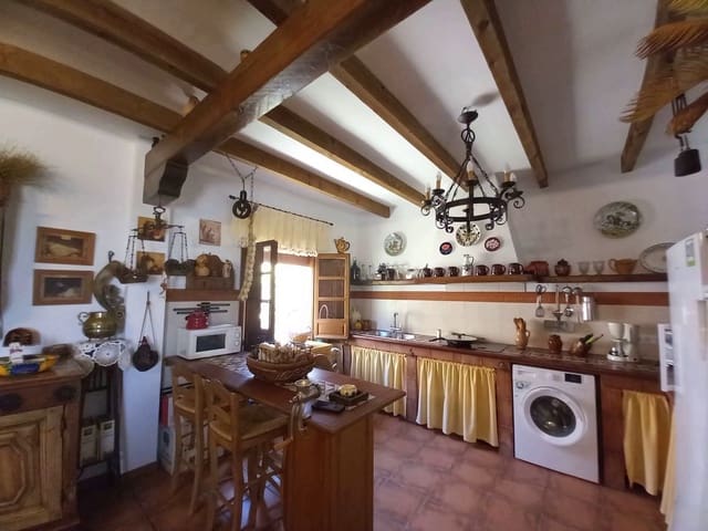Finca/Casa Rural de 3 habitaciones en Arenas en venta con piscina garaje - 500.000 € (Ref: 8083085)