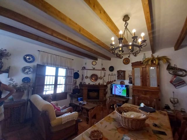 3 bedroom Finca/Country House for sale in Arenas with pool garage - € 500,000 (Ref: 8083085)