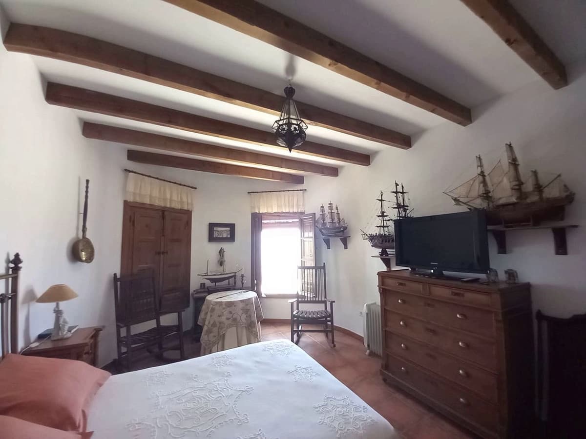 3 soveværelse Finca/Landehus til salg i Velez-Malaga med swimmingpool garage - € 500.000 (Ref: 8083086)