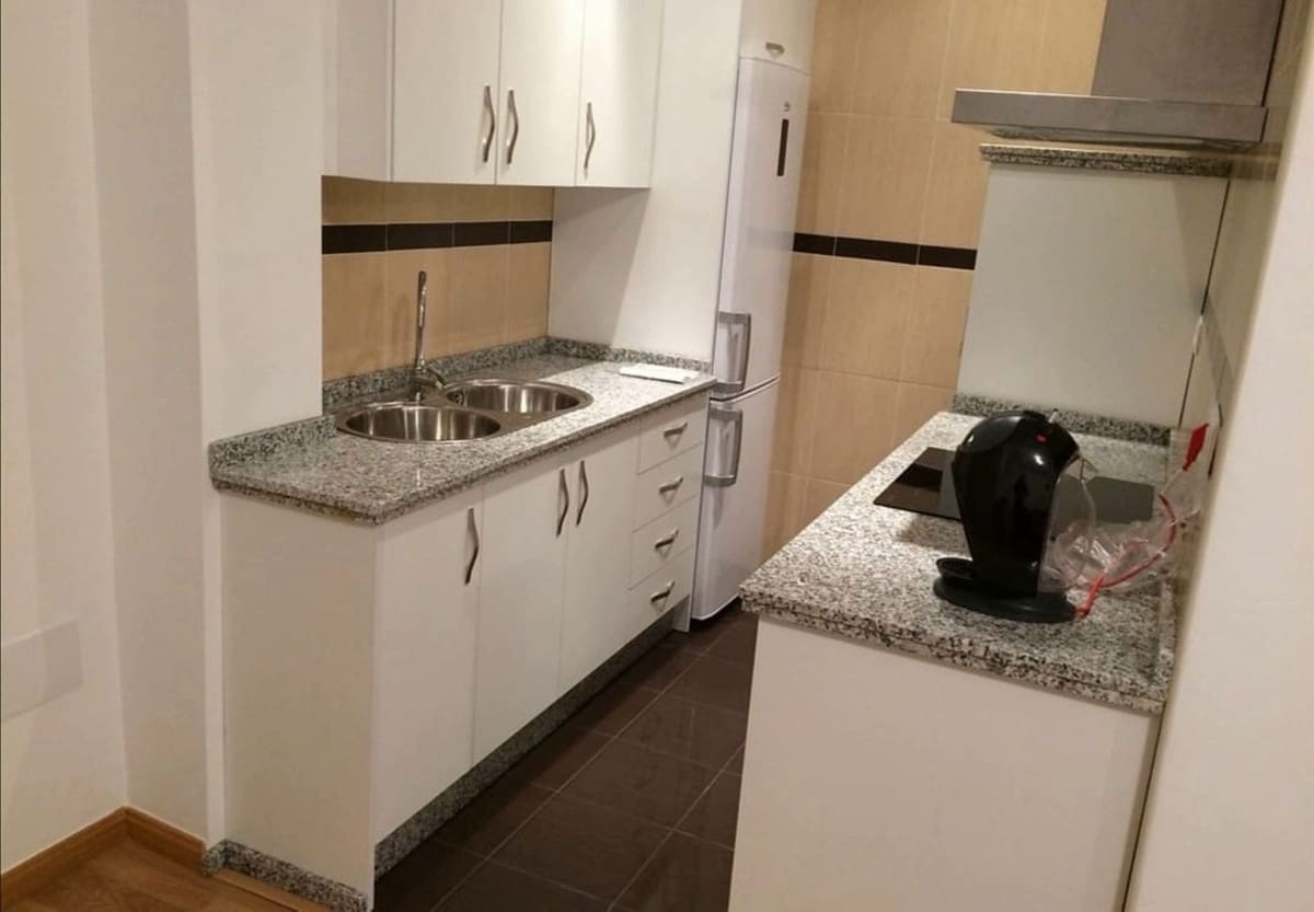 5 soveværelse Erhverv til salg i La Joya - € 120.000 (Ref: 8113429)