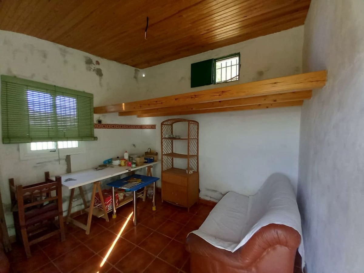 Commercieel te koop in Puerto de la Torre met garage - € 48.000 (Ref: 8479706)