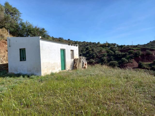 Local Comercial en Puerto de la Torre, Málaga ciudad en venta con garaje - 48.000 € (Ref: 8479706)