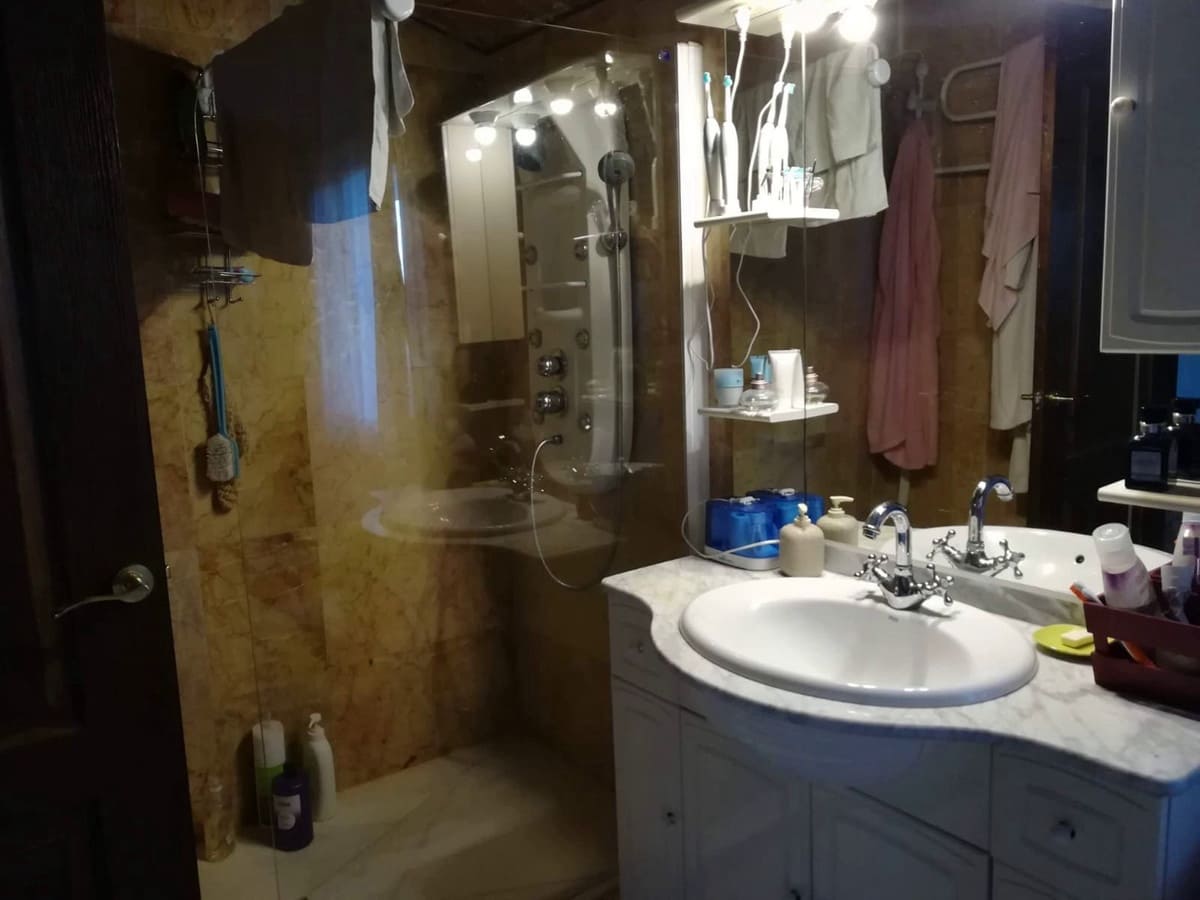 4 soverom Villa til salgs i Coin med svømmebasseng garasje - € 475 000 (Ref: 8583219)