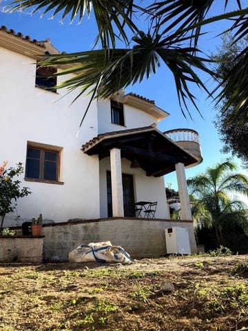 4 bedroom Villa for sale in Coín with pool garage - € 475,000 (Ref: 8583219)
