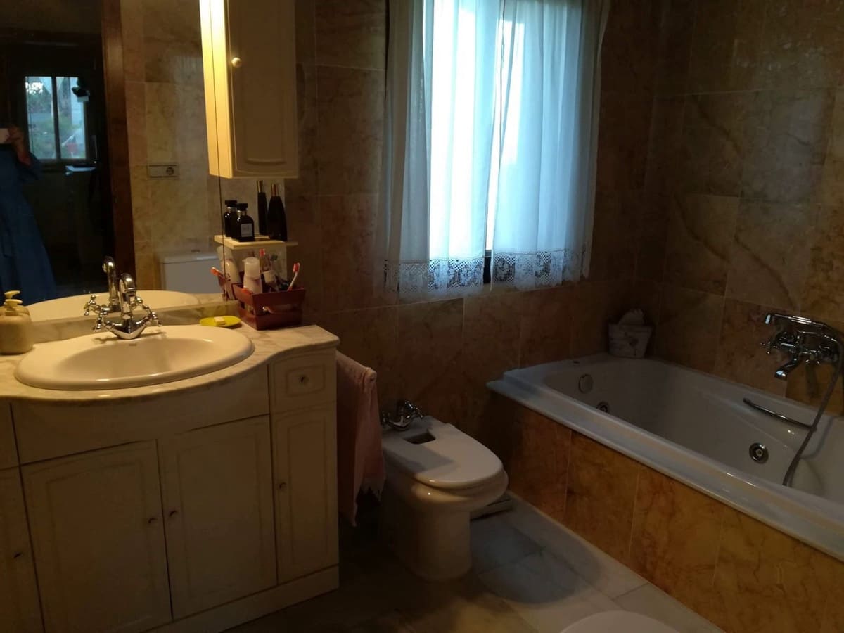 4 slaapkamer Villa te koop in Coin met zwembad garage - € 475.000 (Ref: 8583219)