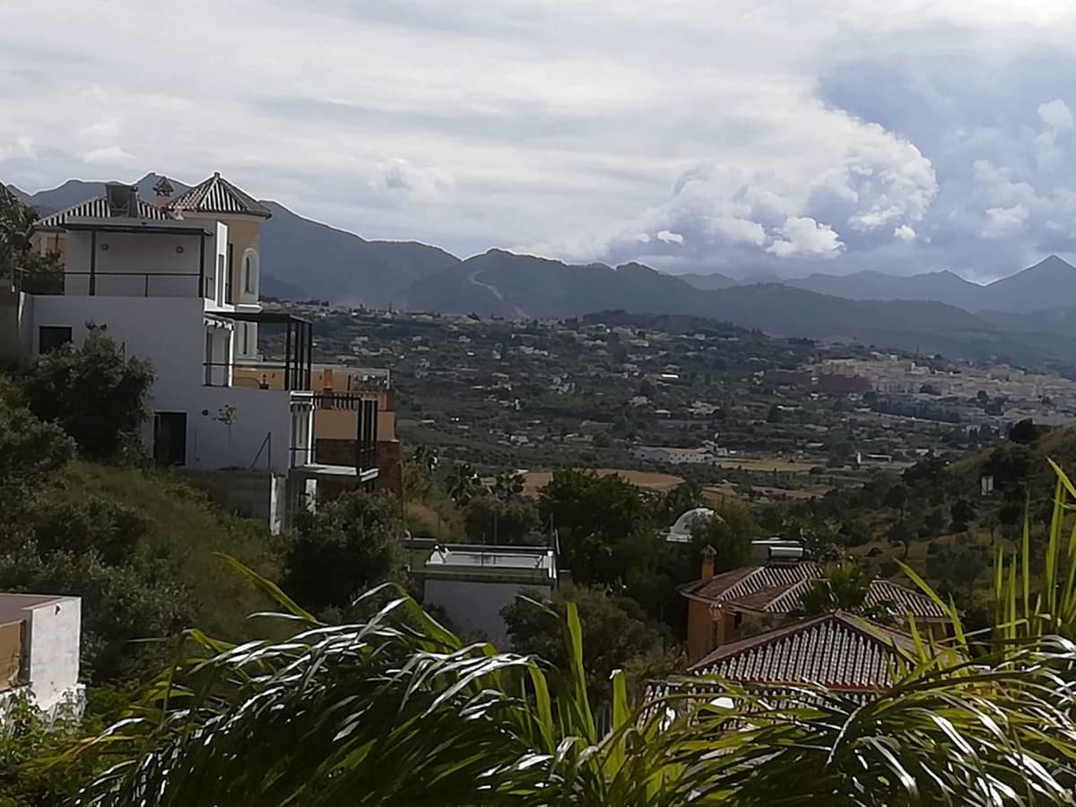 4 slaapkamer Villa te koop in Coin met zwembad garage - € 475.000 (Ref: 8583219)