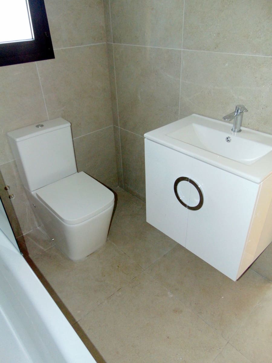 2 slaapkamer Huis te koop in Alhaurin el Grande - € 235.000 (Ref: 8598065)