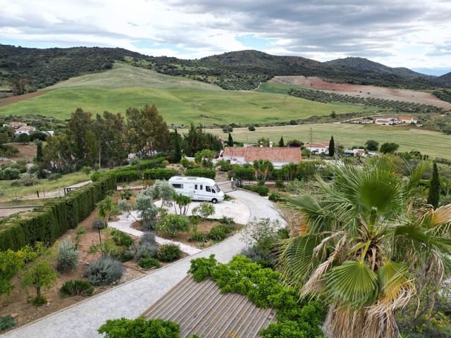 3 soverom Finca/Herregård til salgs i Villanueva de la Concepcion med svømmebasseng garasje - € 495 000 (Ref: 8598574)