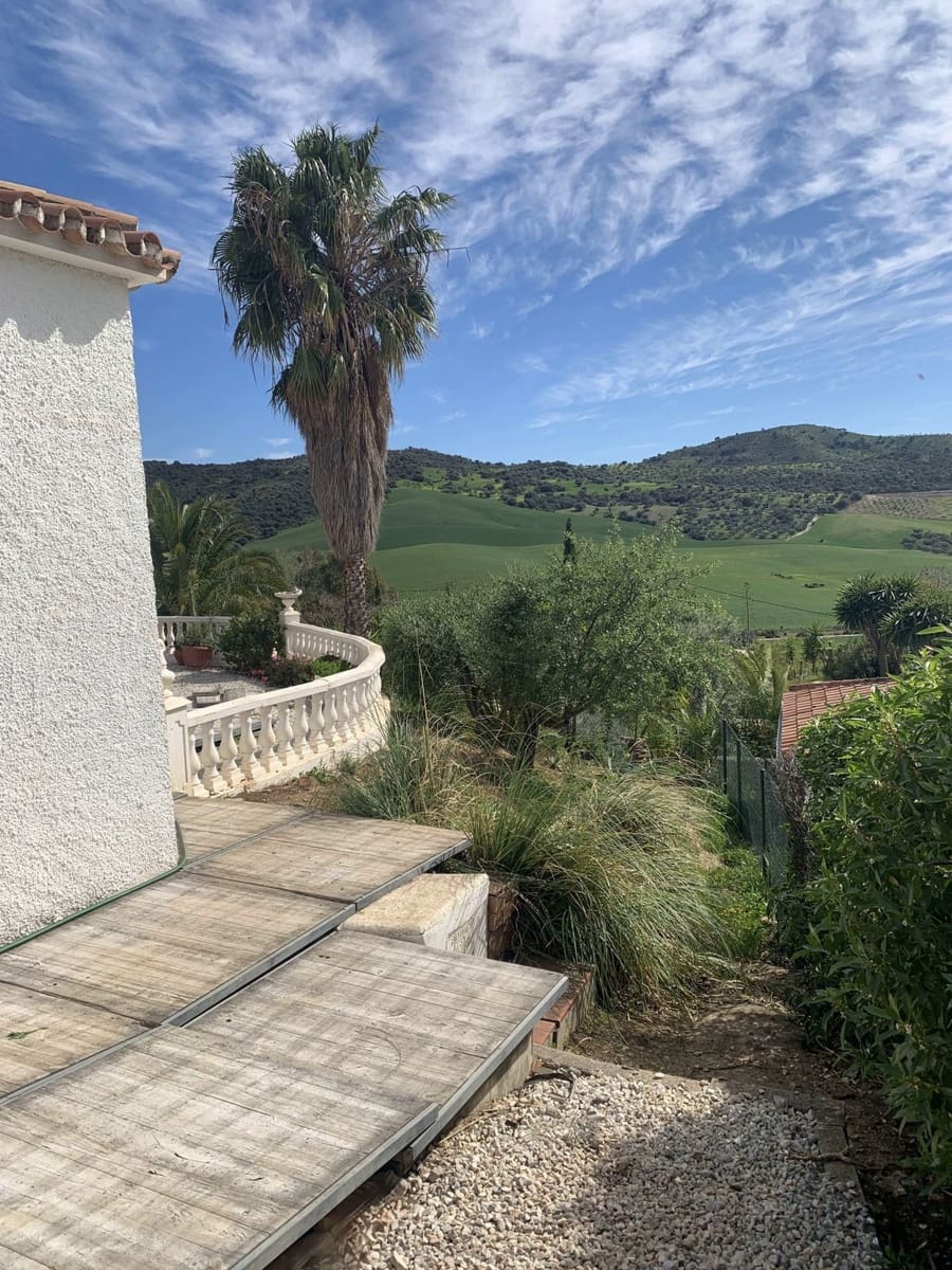 3 camera da letto Finca/Casa di Campagna in vendita in Villanueva de la Concepcion con piscina garage - 495.000 € (Rif: 8598574)