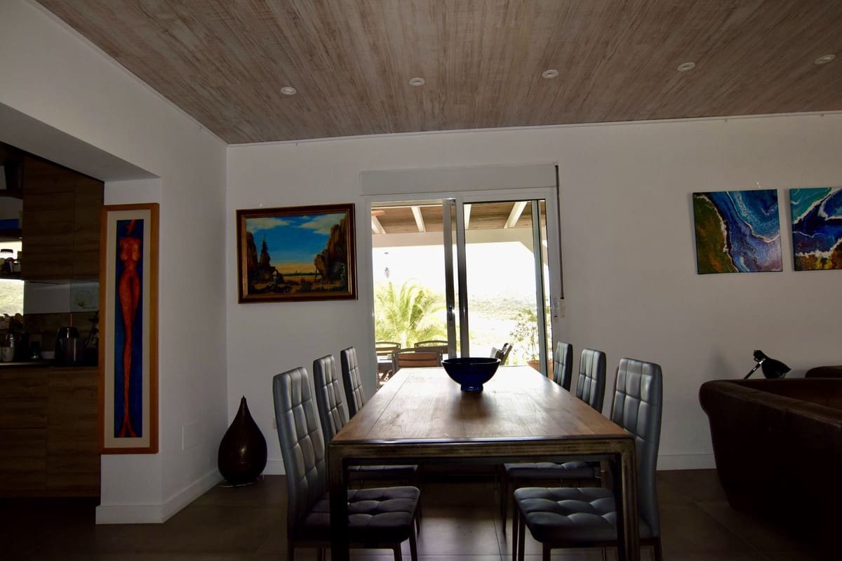 3 soverom Finca/Herregård til salgs i Villanueva de la Concepcion med svømmebasseng garasje - € 495 000 (Ref: 8598574)