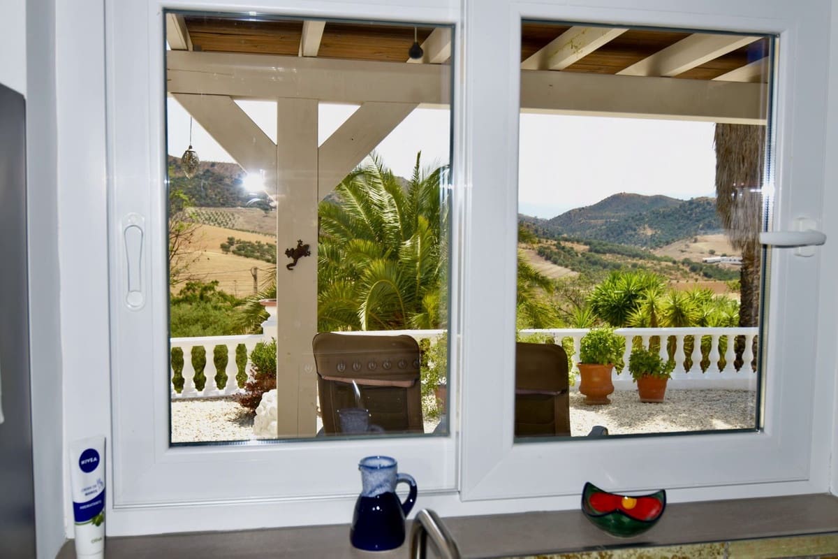 3 soverom Finca/Herregård til salgs i Villanueva de la Concepcion med svømmebasseng garasje - € 495 000 (Ref: 8598574)