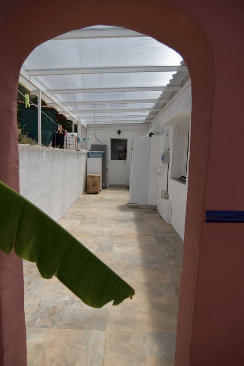 3 makuuhuone Maalaistalo myytävänä paikassa Villanueva de la Concepcion mukana uima-altaan 
autotalli - 495 000 € (Ref: 8598574)