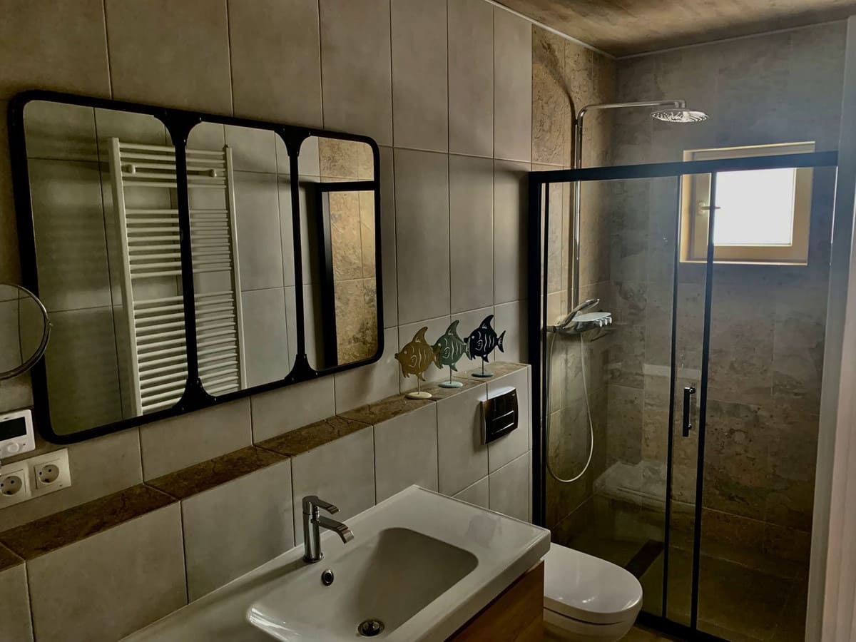 3 makuuhuone Maalaistalo myytävänä paikassa Villanueva de la Concepcion mukana uima-altaan 
autotalli - 495 000 € (Ref: 8598574)