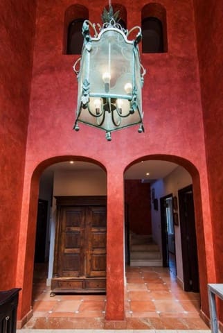 7 bedroom Commercial for sale in Alhaurín de la Torre with pool garage - € 840,000 (Ref: 8607366)