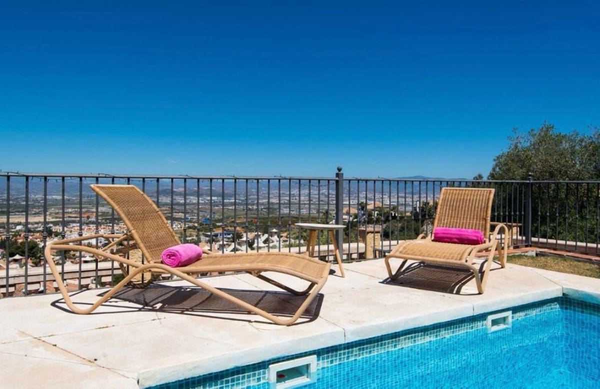 7 soveværelse Erhverv til salg i Alhaurin de la Torre med swimmingpool garage - € 840.000 (Ref: 8607366)