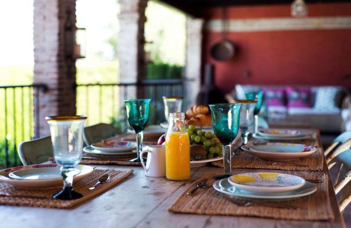 7 soveværelse Erhverv til salg i Alhaurin de la Torre med swimmingpool garage - € 840.000 (Ref: 8607366)