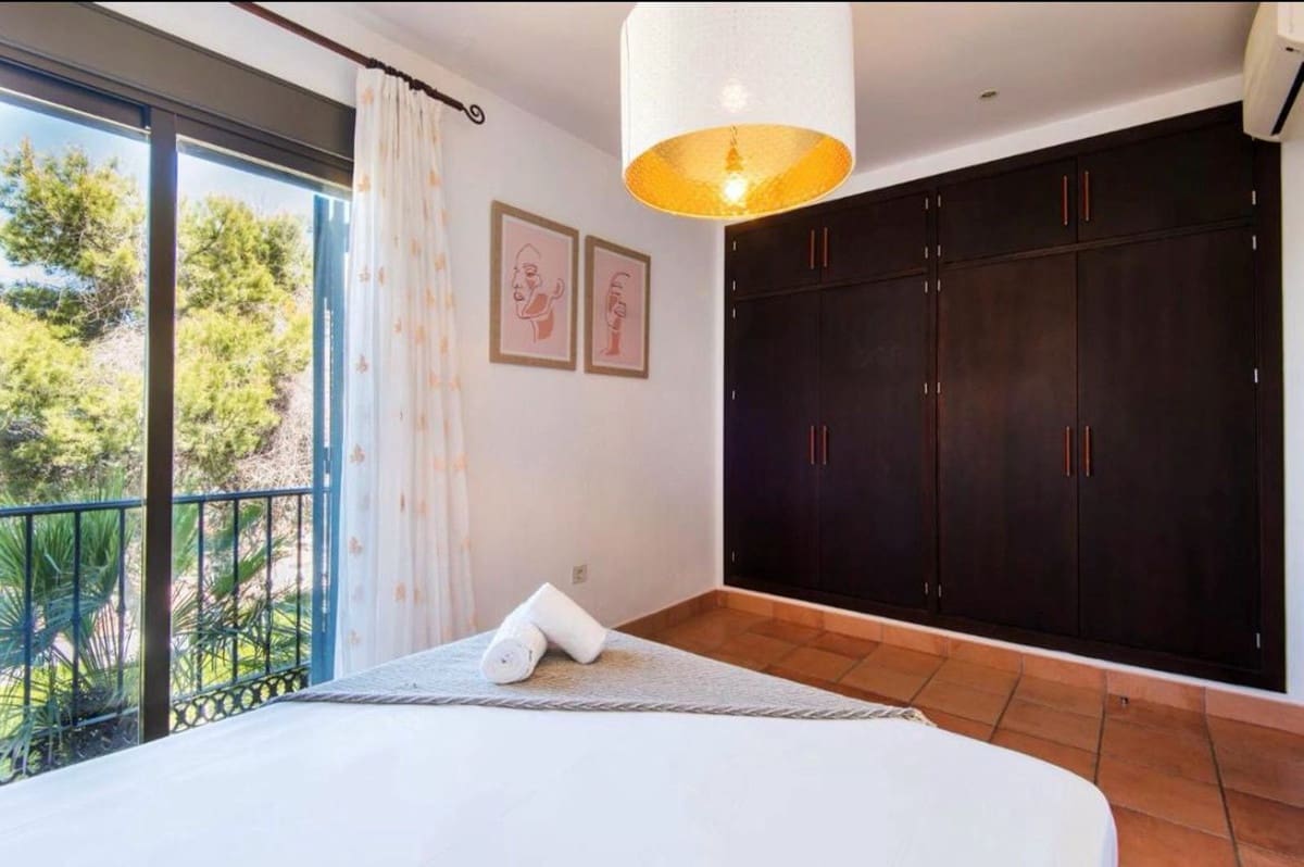 7 soveværelse Erhverv til salg i Alhaurin de la Torre med swimmingpool garage - € 840.000 (Ref: 8607366)