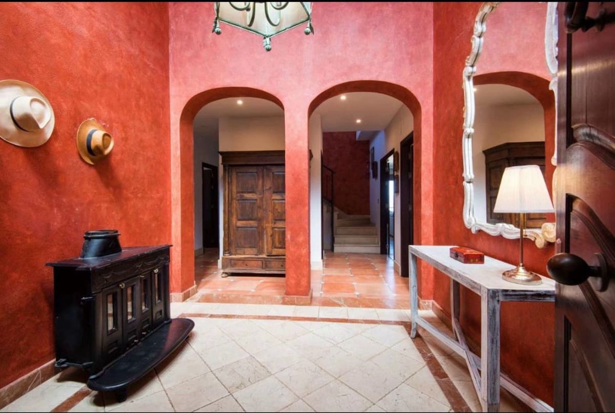 7 soveværelse Erhverv til salg i Alhaurin de la Torre med swimmingpool garage - € 840.000 (Ref: 8607366)