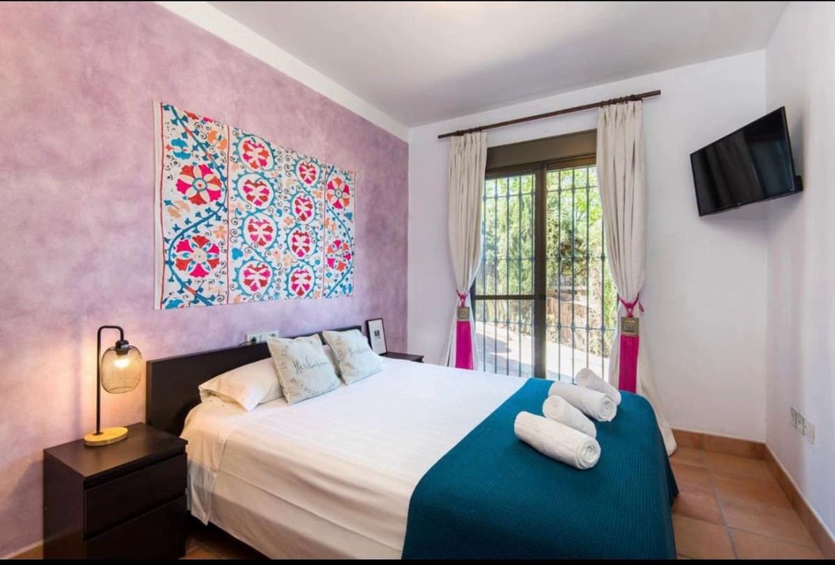 7 soveværelse Erhverv til salg i Alhaurin de la Torre med swimmingpool garage - € 840.000 (Ref: 8607366)