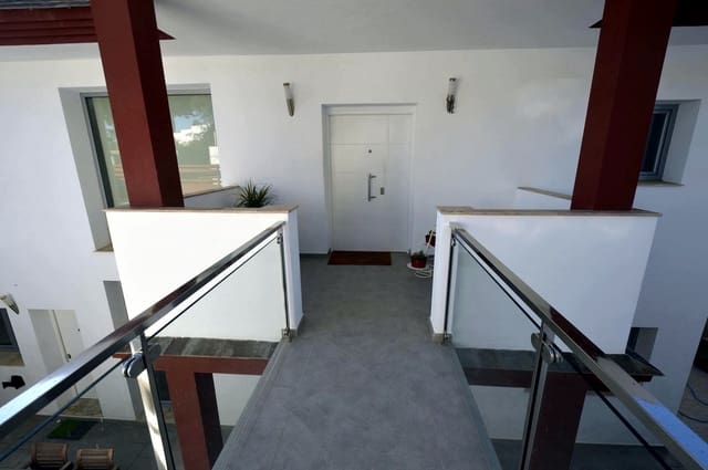 5 bedroom Villa for sale in Mijas with pool garage - € 895,000 (Ref: 8607589)