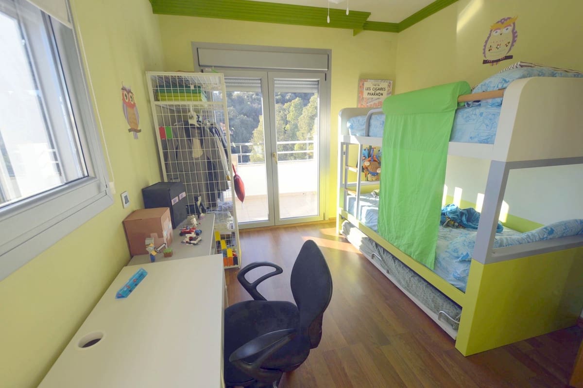 5 Zimmer Villa zu verkaufen in Mijas mit Pool Garage - 895.000 € (Ref: 8607589)