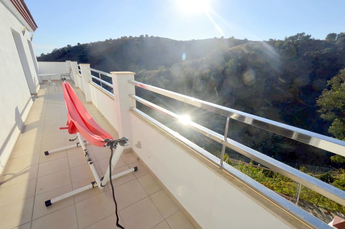 5 Zimmer Villa zu verkaufen in Mijas mit Pool Garage - 895.000 € (Ref: 8607589)