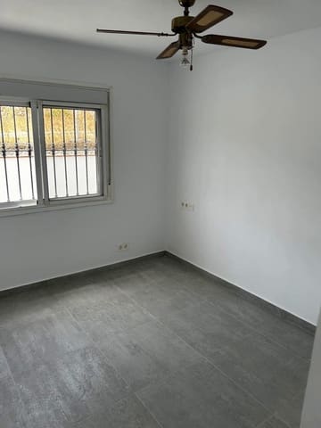 3 soverom Finca/Herregård til salgs i Coín med svømmebasseng garasje - € 370 000 (Ref: 8613807)