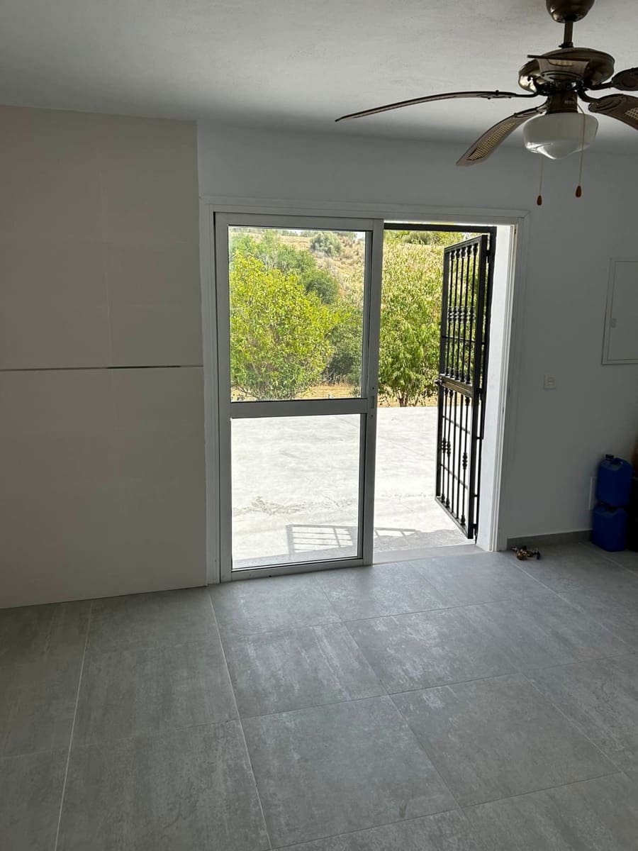 3 bedroom Finca/Country House for sale in Coin with pool garage - € 370,000 (Ref: 8613807)