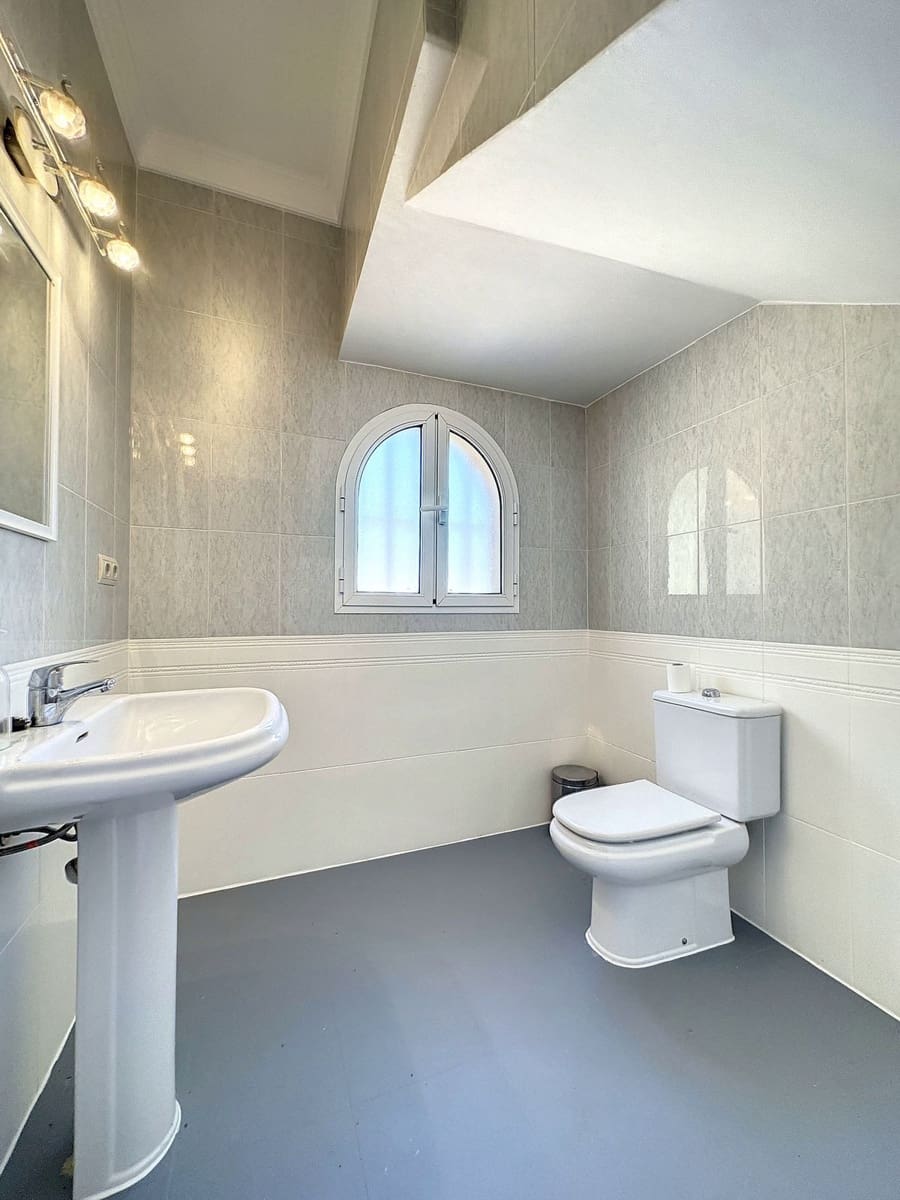 5 sypialnia Finka/Dom wiejski na sprzedaż w Alhaurin el Grande z basenem garażem - 699 000 € (Ref: 8639971)