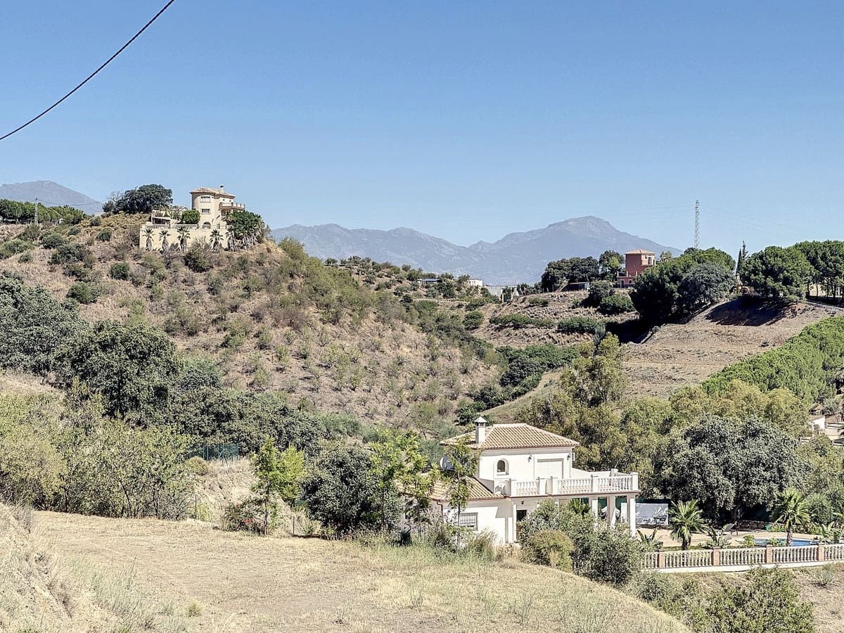 5 sovrum Finca/Hus på landet till salu i Alhaurin el Grande med pool garage - 699 000 € (Ref: 8639971)