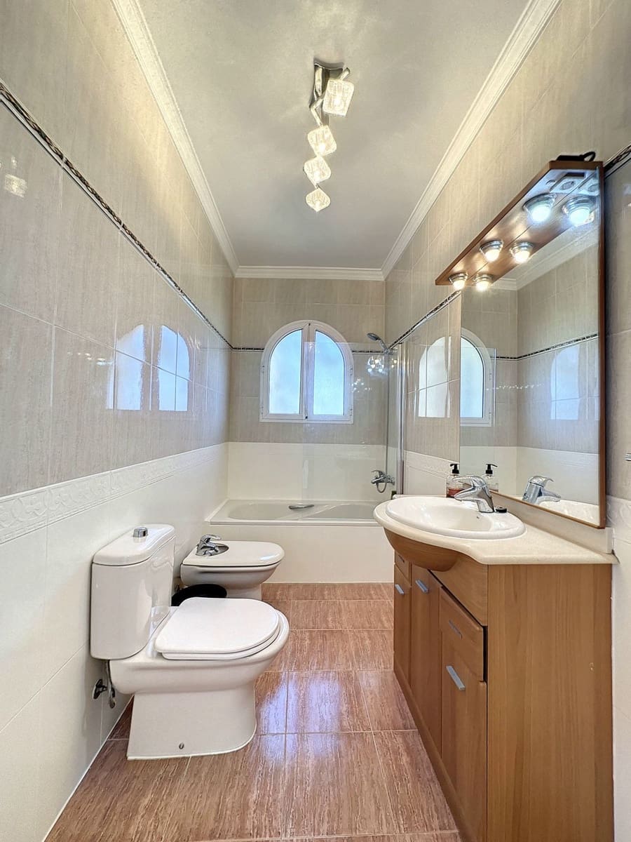 5 sovrum Finca/Hus på landet till salu i Alhaurin el Grande med pool garage - 699 000 € (Ref: 8639971)