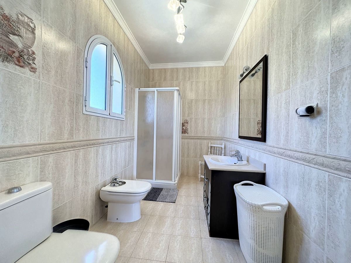 5 sovrum Finca/Hus på landet till salu i Alhaurin el Grande med pool garage - 699 000 € (Ref: 8639971)