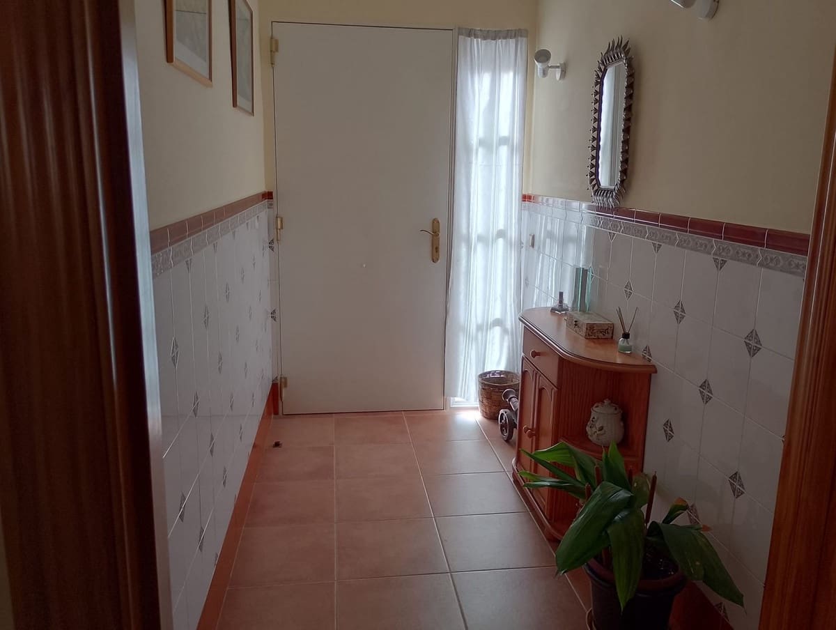 2 soverom Villa til salgs i Archidona med garasje - € 189 000 (Ref: 8690622)