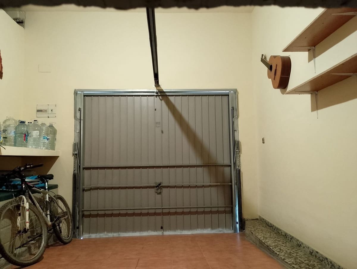 2 soverom Villa til salgs i Archidona med garasje - € 189 000 (Ref: 8690622)