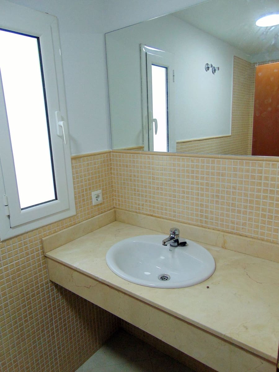 3 soveværelse Lejlighed til salg i Alhaurin el Grande - € 180.000 (Ref: 8756899)