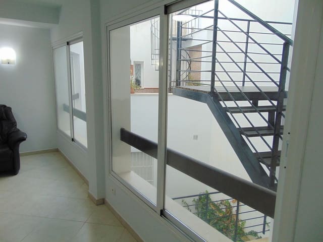 3 chambre Appartement à vendre à Alhaurín el Grande - 180 000 € (Ref: 8756899)