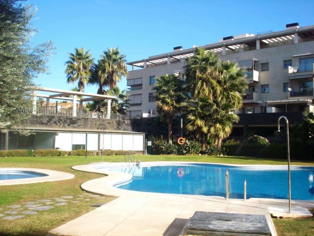 3 sypialnia Apartament na sprzedaż w Torremolinos z basenem garażem - 449 000 € (Ref: 8765776)