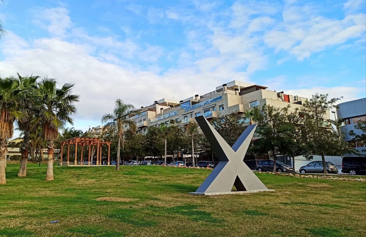 3 sypialnia Apartament na sprzedaż w Torremolinos z basenem garażem - 449 000 € (Ref: 8765776)